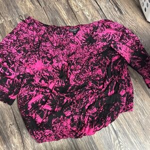 Women's Pink and Black Top